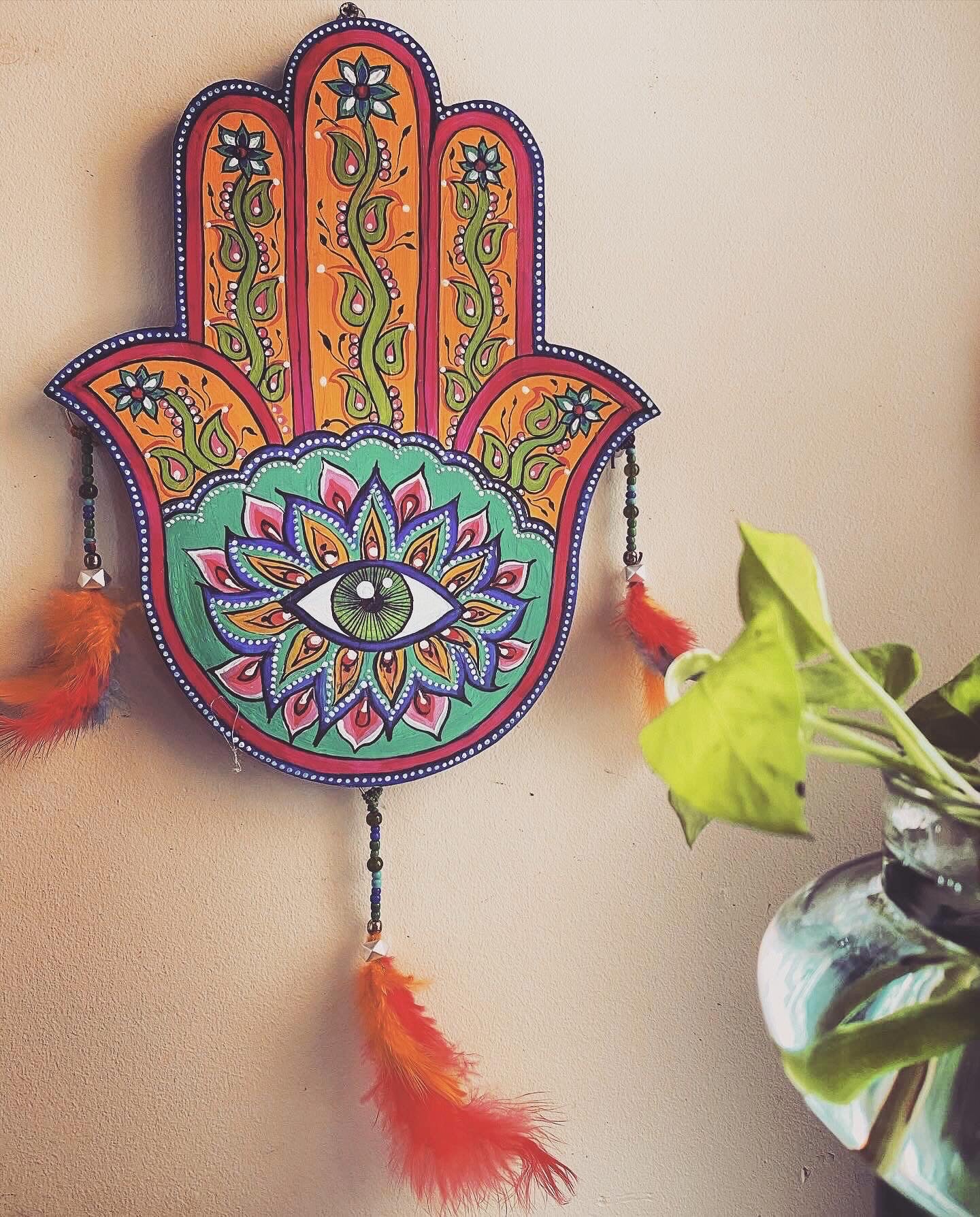 Hand-Painted Hamsa Wall Hanging ā Boho Protection Decor āš§æāØ