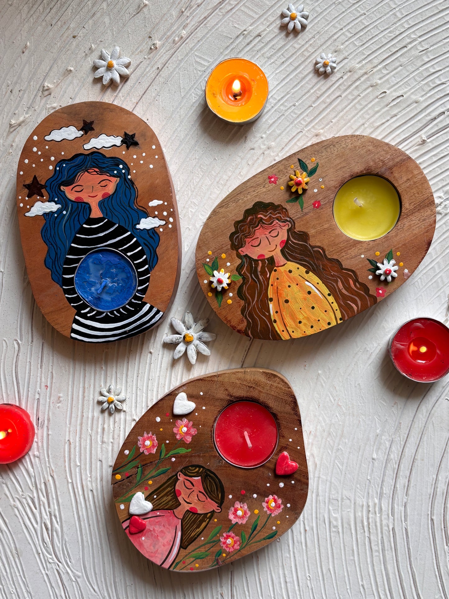 Hand-Painted Tealight Holders β Whimsical Women & Warm Glows π―οΈβ¨