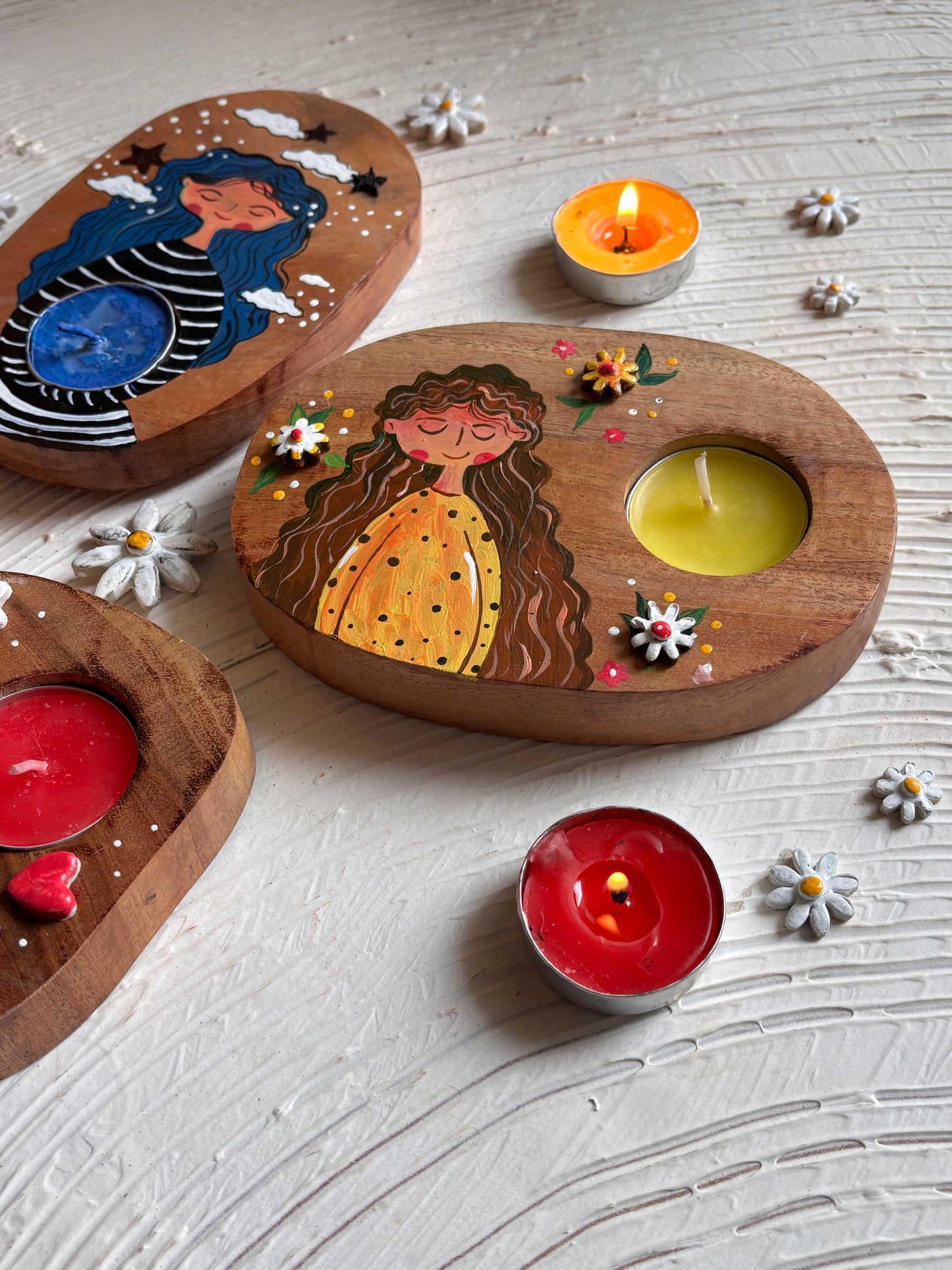Hand-Painted Tealight Holders β Whimsical Women & Warm Glows π―οΈβ¨