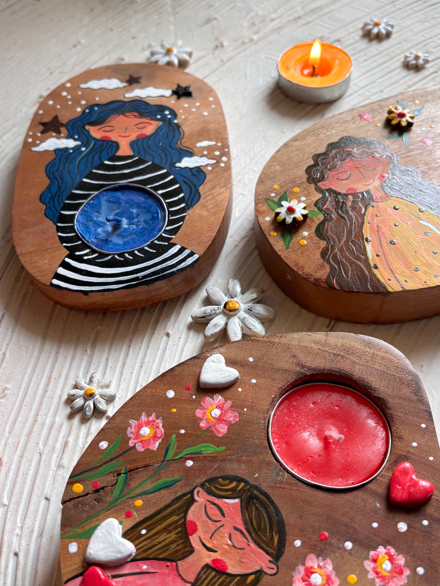 Hand-Painted Tealight Holders β Whimsical Women & Warm Glows π―οΈβ¨