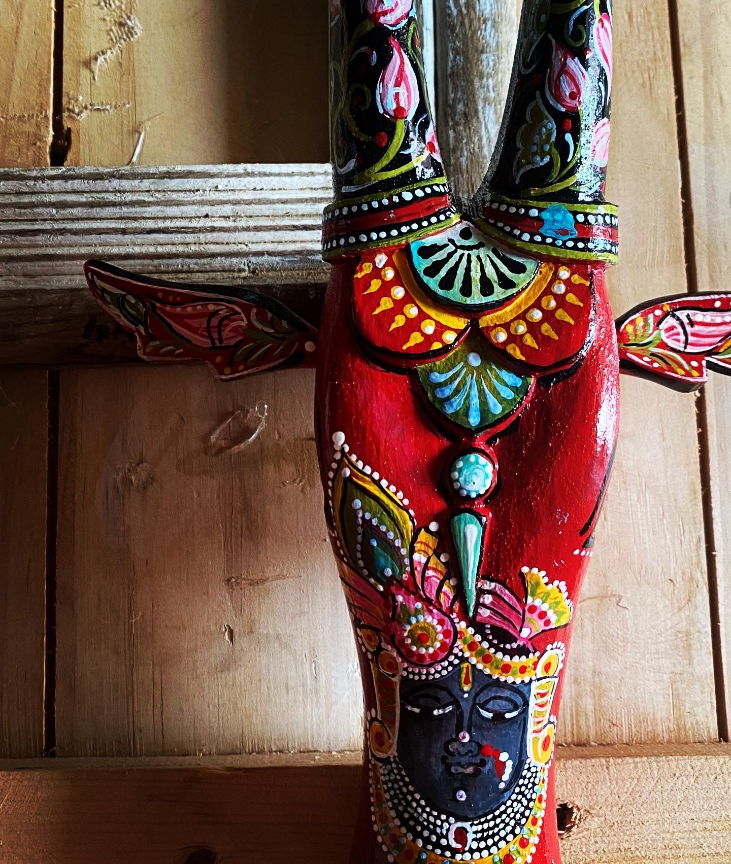 “Divine Folk Grace” Cow Head – Hand-Painted Krishna Tribal Mask Wall Art 🎨