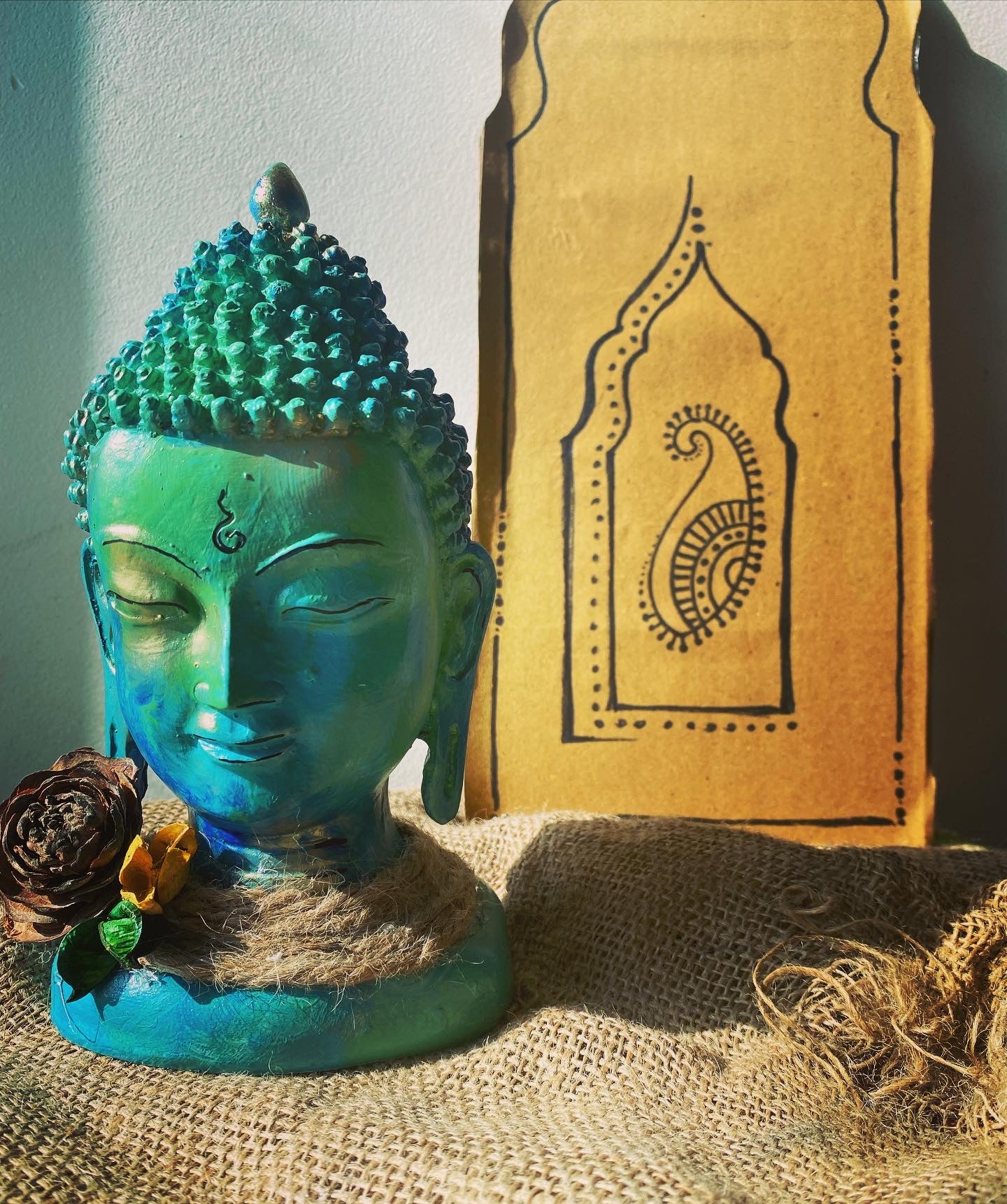 Ocean Calm – Handcrafted Polyresin Buddha Head in Aqua & Teal 💙🌿