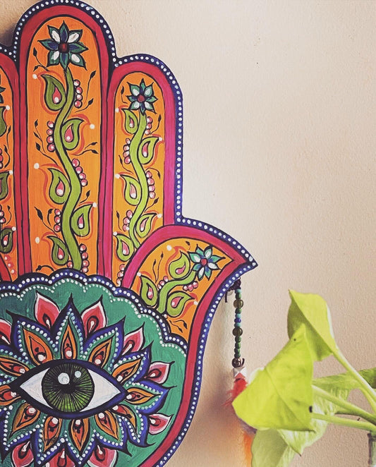 Hand-Painted Hamsa Wall Hanging – Boho Protection Decor ✋🧿✨